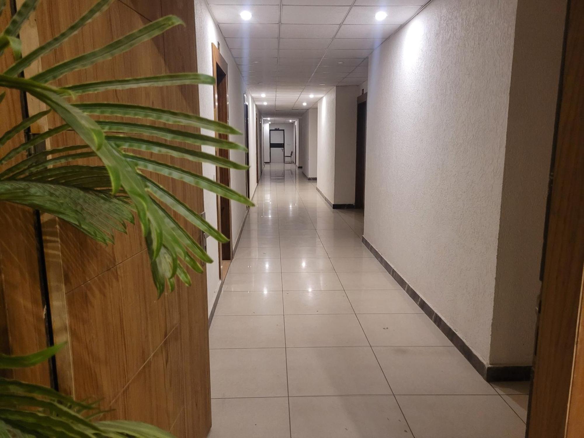 Rohtak The Aura Grand Hotel & Banquet - A Unit Of Sitara Kollection Hotels מראה חיצוני תמונה
